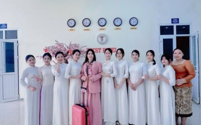 SINH VIÊN QTKSK12: KHÁM PHÁ THỰC TẾ NGHỀ LỄ TÂN TẠI TRUNG TÂM THỰC HÀNH KHOA DU LỊCH